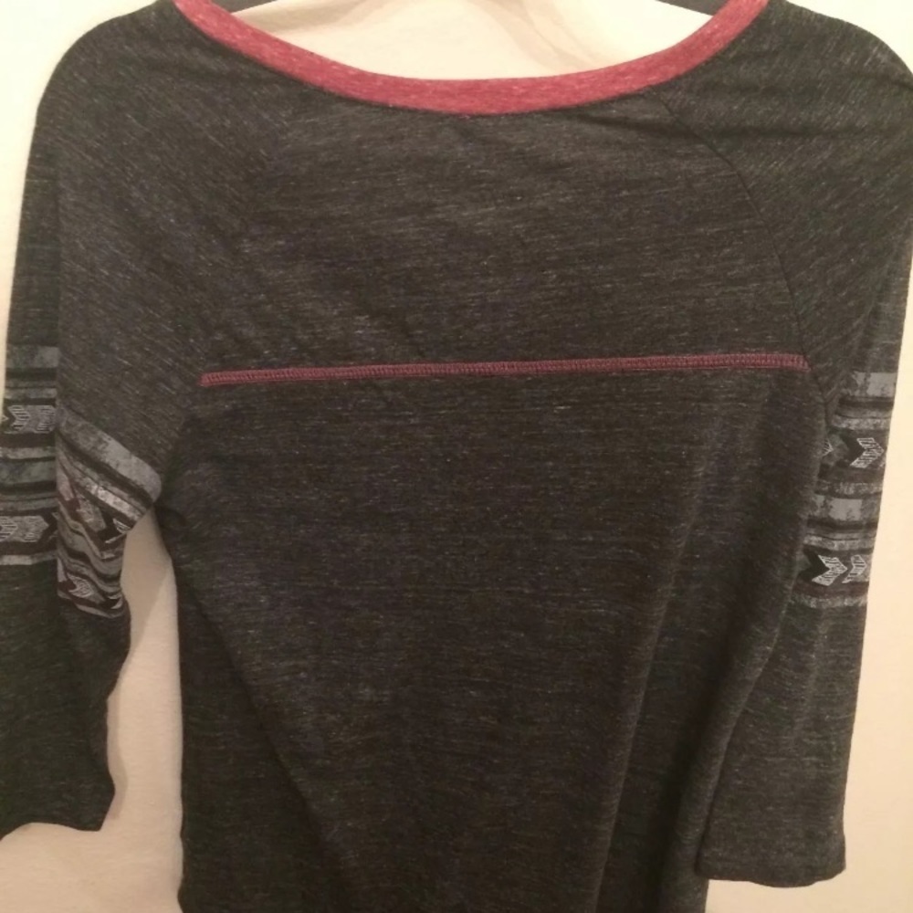 Top​ - Picture 4 of 4